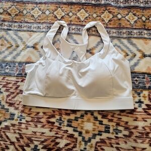 NEW RUNNING GIRL Racer back pullover sports bra White Medium Padded